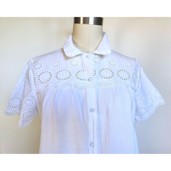 Vintage French White Night Gown Dress - White Eyelet Bed Dress 80s 90s XS - S - Picture 7 of 7
